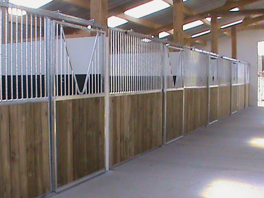 Box chevaux, sulky d'occasion au Mans 72